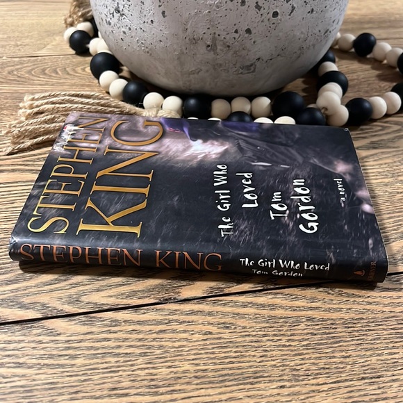 STEPHEN King/the girl who loved Tom Gordon Hardcover 📚 - Picture 2 of 6